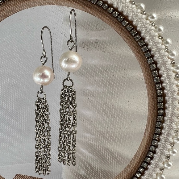 Natural Freshwater Cultured Pearl Chain Earrings - Picture 1 of 12